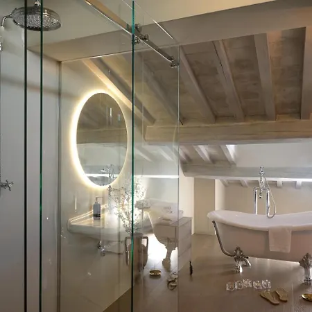 Contemporary With Pool Near Ferienhaus Cortona
