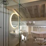 Contemporary With Pool Near 度假居 哥尔顿